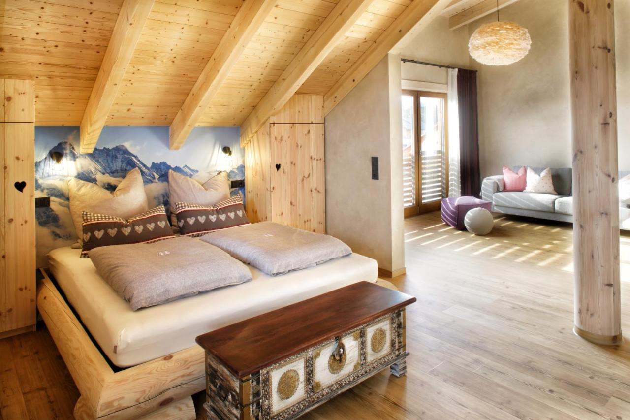 "Allgaeu-Herzl" Alpenchalet Fuer Zwei Ruckholz Exterior photo